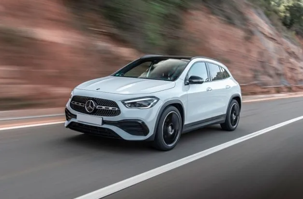 Mercedes-Benz GLA 250 Rental in Dubai