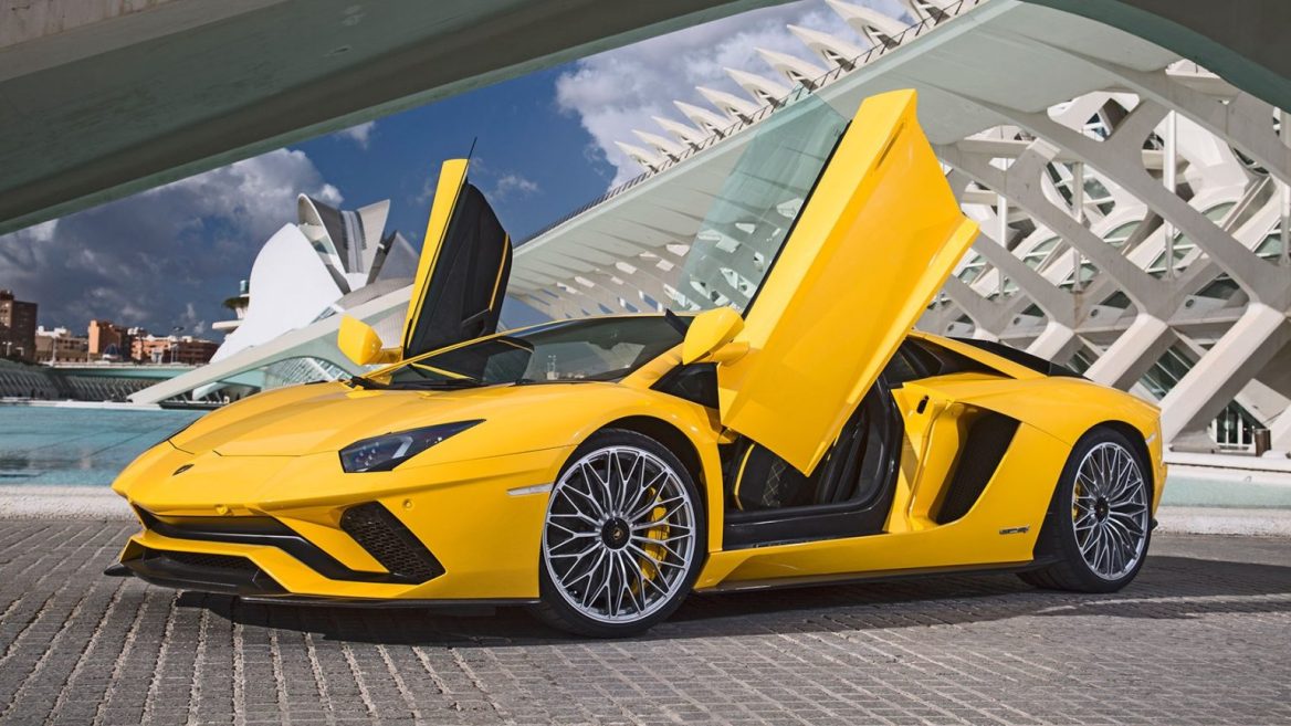 Exotic Car Hire in Dubai